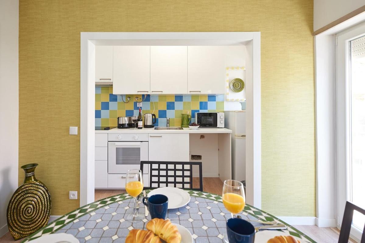 Rainha II Beach Apartment Cascais Esterno foto